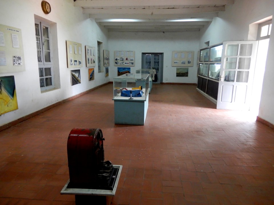 Musée régional de Thiès - Salle d'exposition consacrée au chemin de fer