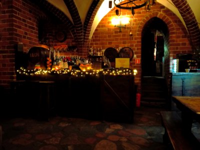 Malbork restauracja Piwniczka 02