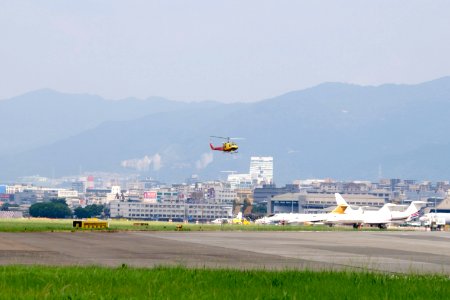 NASC UH-1H NA-519 Landing down Taipei Songshan Airport 20150629a