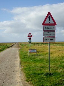 Mando access road