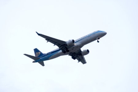 Mandarin Airlines Embraer 190 B-16823 on Final Approaching at Hualien Airport 20160813a