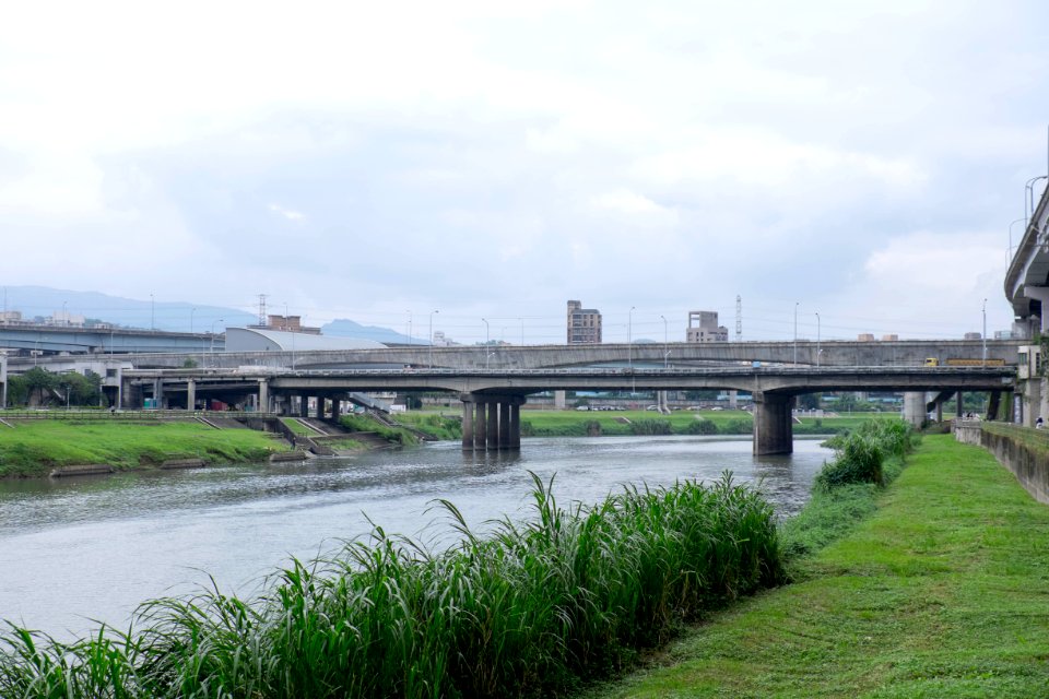 Nanhu Bridge West Side 20141110a