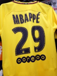 Maillot extérieur PSG 2017-2018 Mbappé