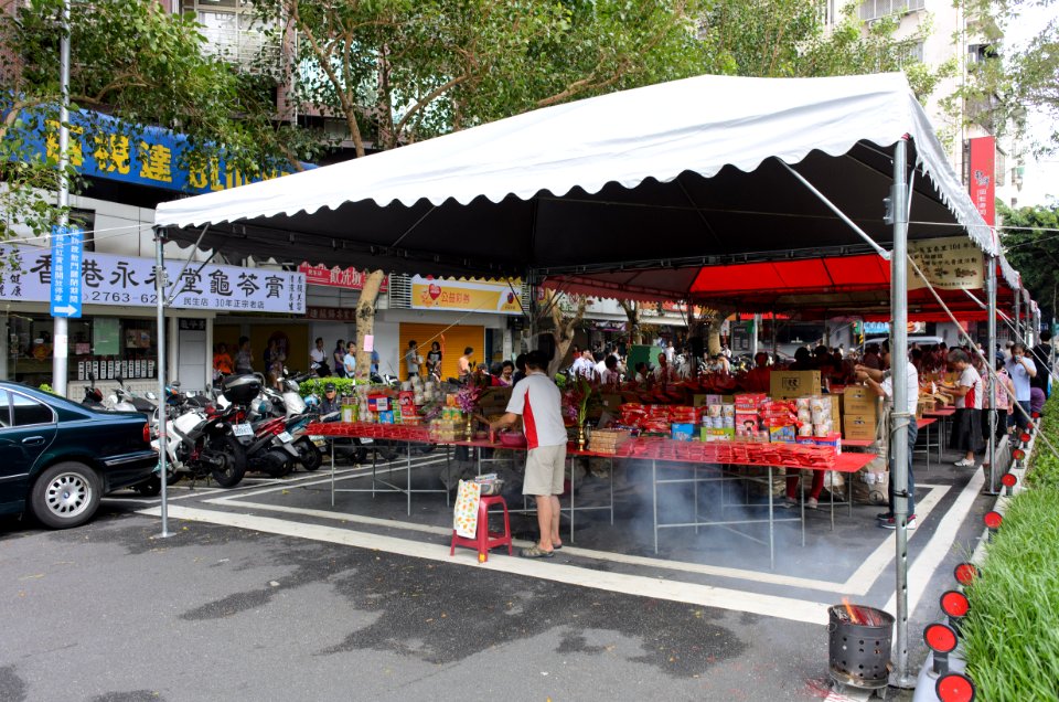 Main Tent of 2015 Ghost Festival of Futai Village, Songshan District, Taipei 20150822b