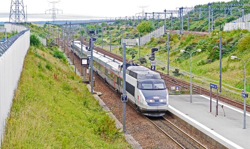 Regional train station depth eurostar route