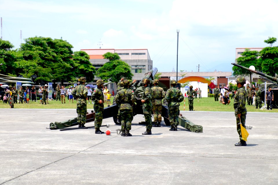 M114 155mm Howitzer Set up on Ground for Exercise 20150704