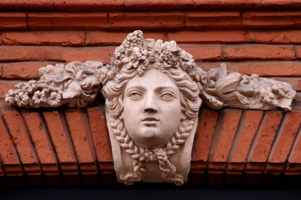 Mascaron, Place Dominique-Martin Dupuy 06