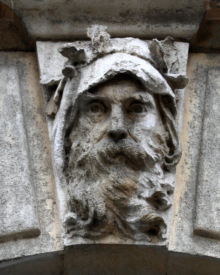 Mascarons of Capitole de Toulouse 39