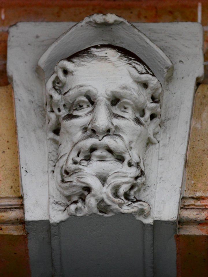 Mascaron of 20, Boulevard d'Arcole