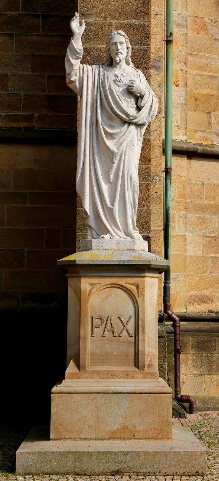 Mettingen St Agatha Herz Jesu Statue 01