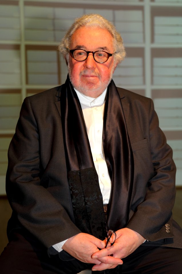 Mettingen Draiflessen Collection Mamoun Fansa 04