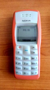 Nadal działajaca Nokia 1100 (2018 rok) Zakupiona w 2005 roku. Obecnie obsługuje polską sieć Play