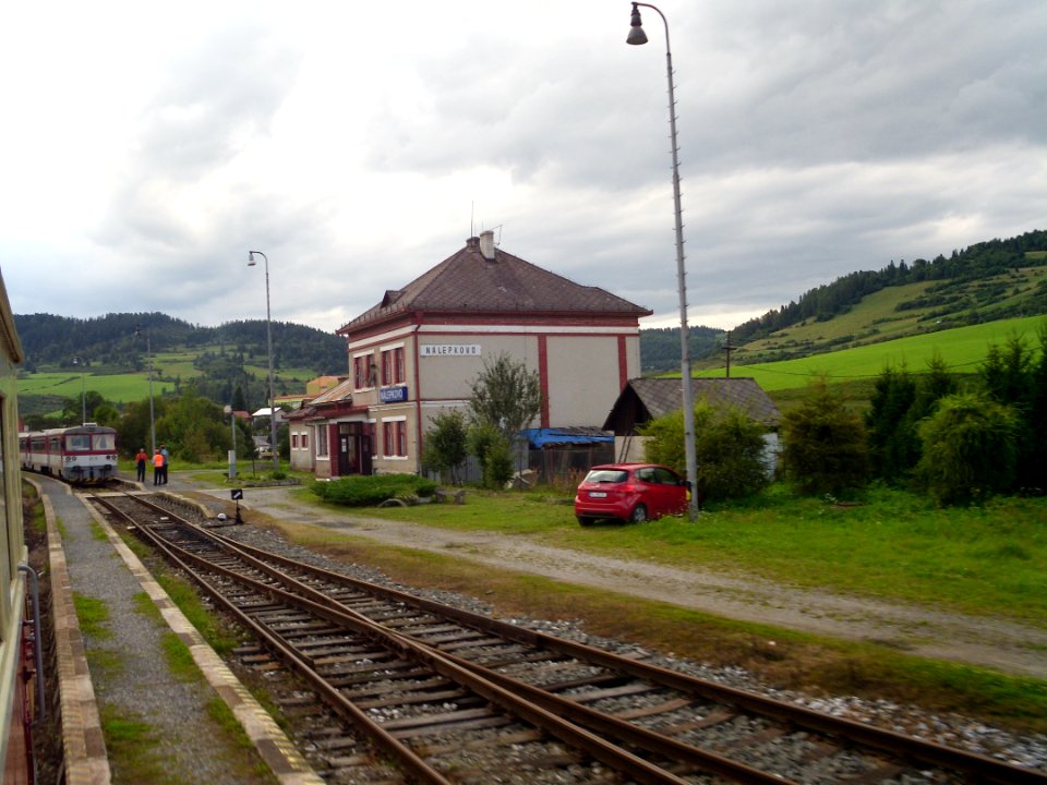 Nalepkovo station
