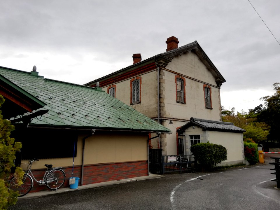 Nagahama Sta. old building 20210413 01