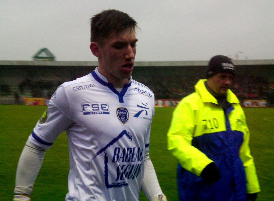 Lens B - Troyes B (13-02-2016) 26