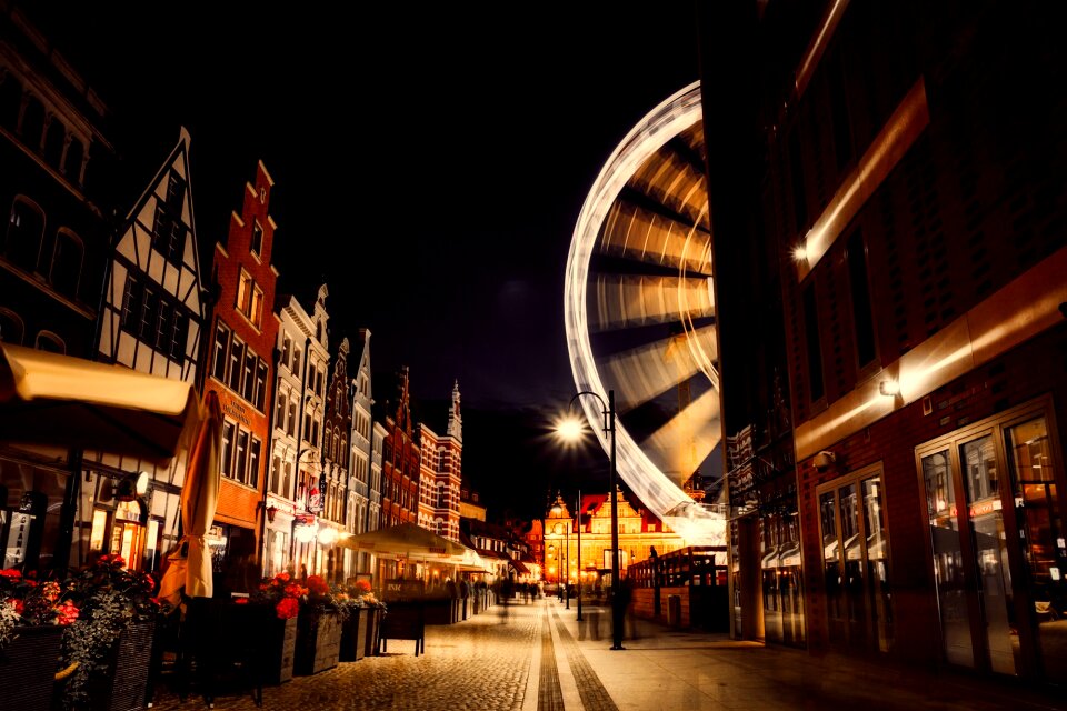 Night evening ferris wheel