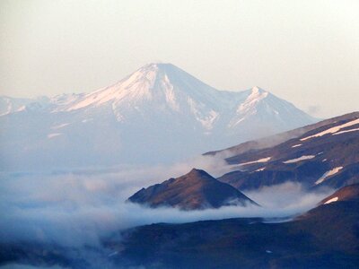Volcanoes ridge dahl photo