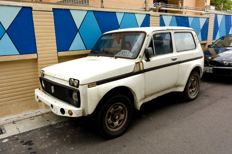 Lada Niva 1600 Parked at Nangang District, Taipei 20141004