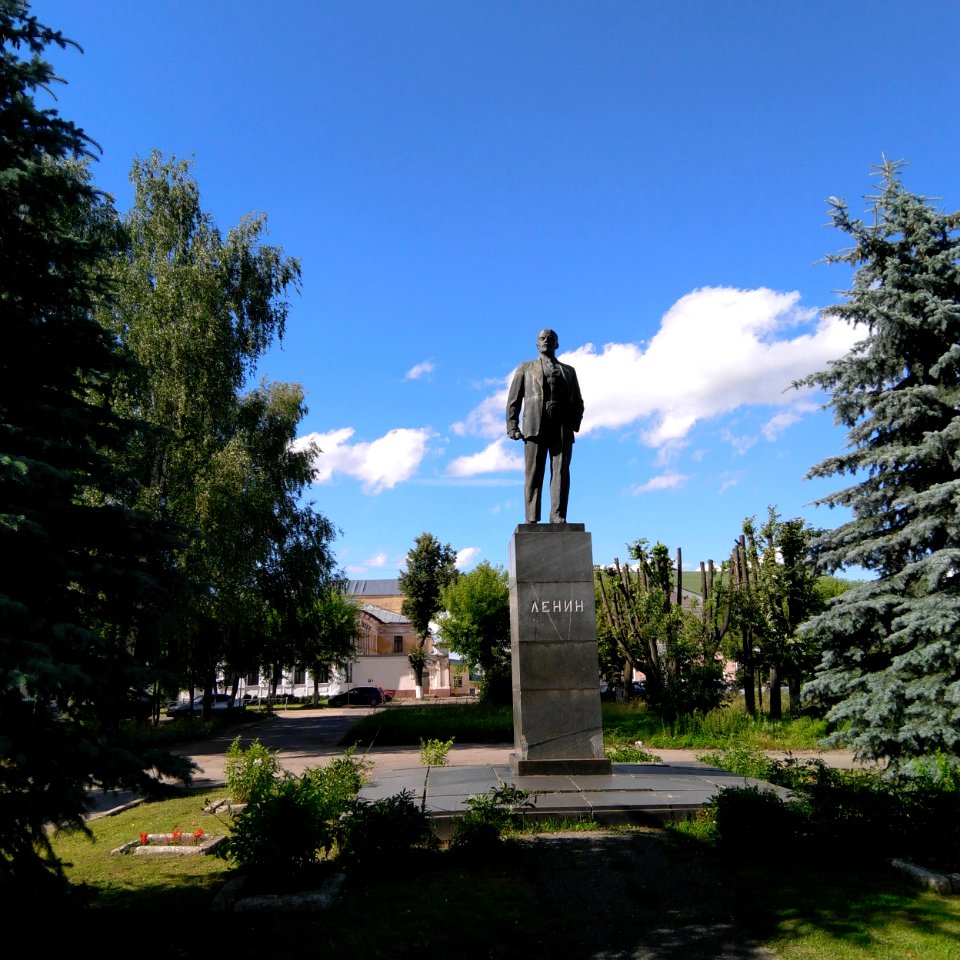 Lenin monument in Shuya
