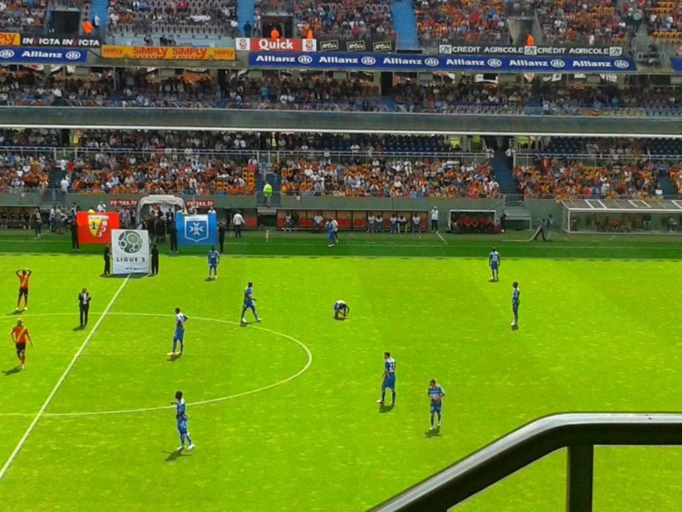 Lens - Auxerre (17-08-2013) 15