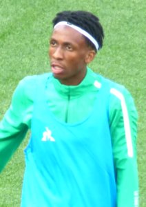 Lens - Saint-Etienne (03-10-2020) 16 (cropped) (cropped)