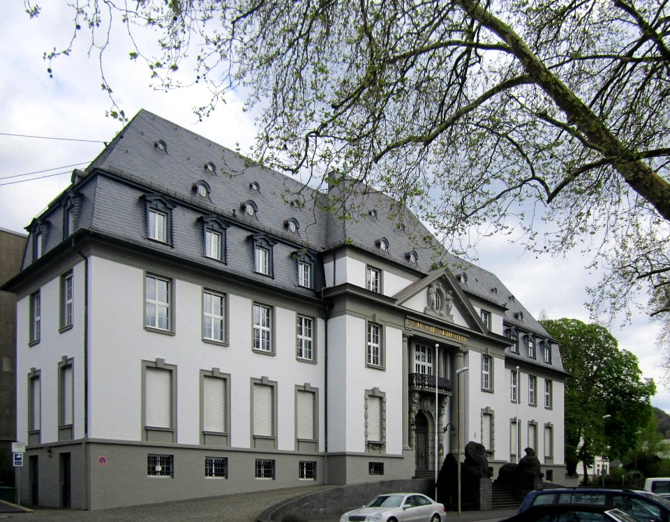 Linzhausenstraße 18 - 20