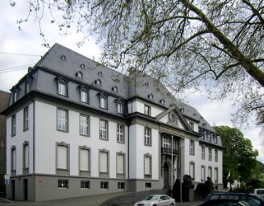 Linzhausenstraße 18 - 20