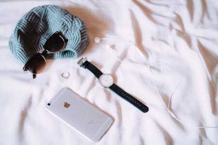 Bed sheets watch