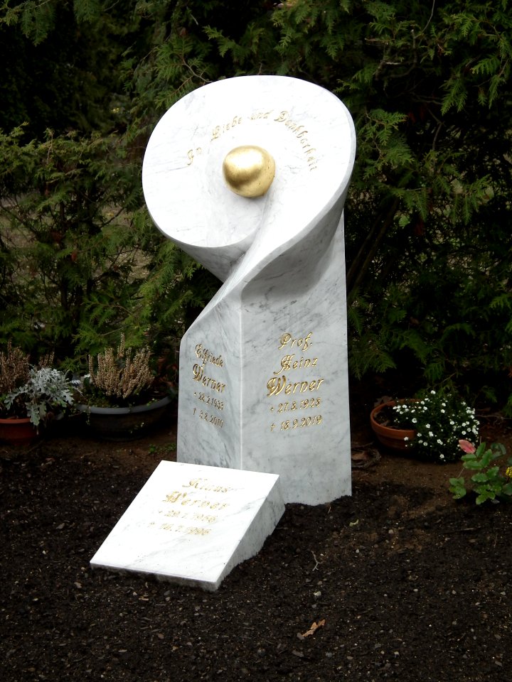 2021-04-19 Friedhof Coswig Salzstraße, Heinz Werner
