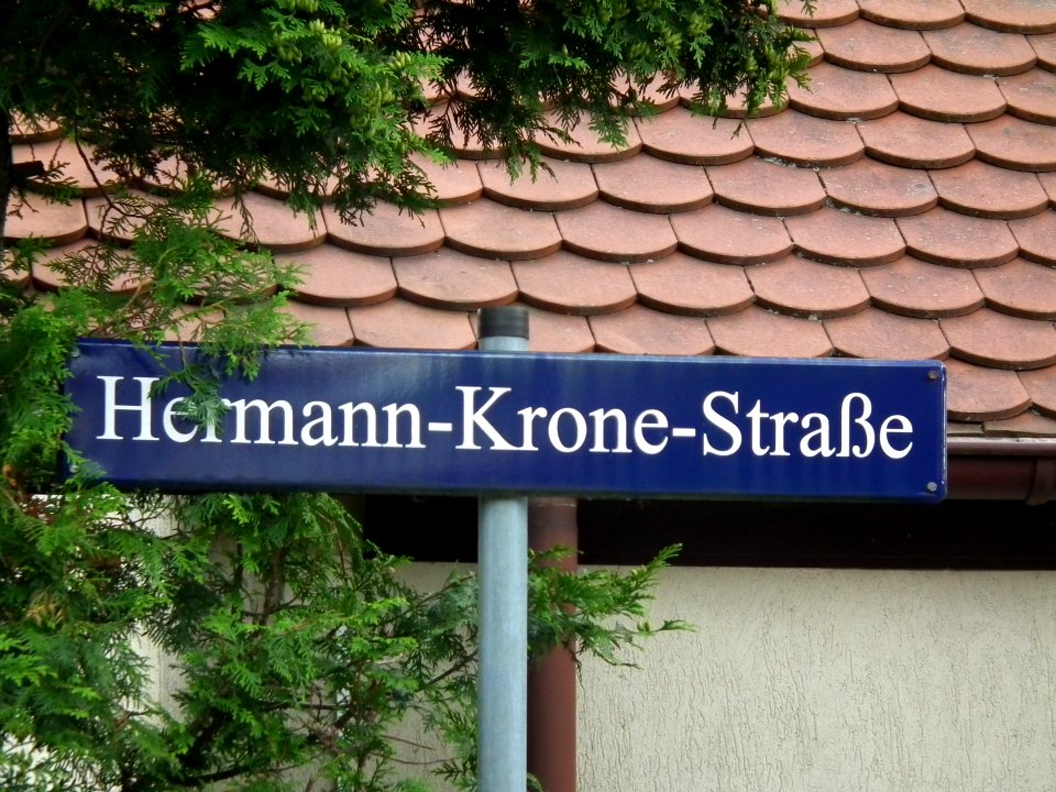 2021-07-10 Hermann-Krone-Straße, Dresden 01