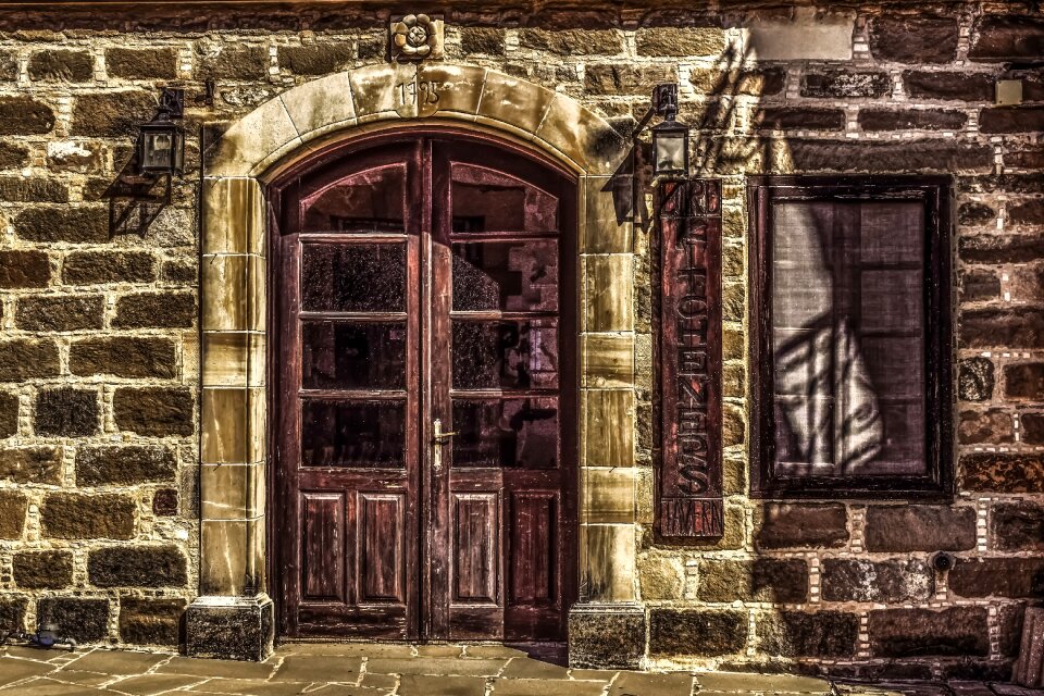 Architecture traditional old