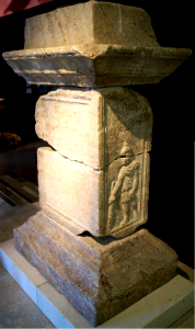 40.11 Mithras altar