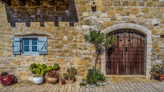 Architecture traditional old
