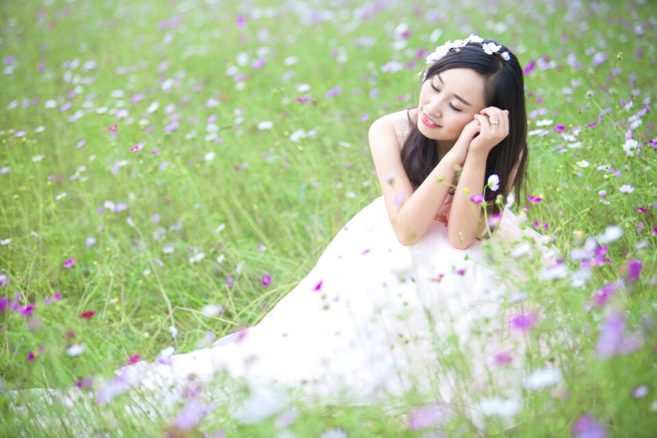 Grassland girls wedding dresses