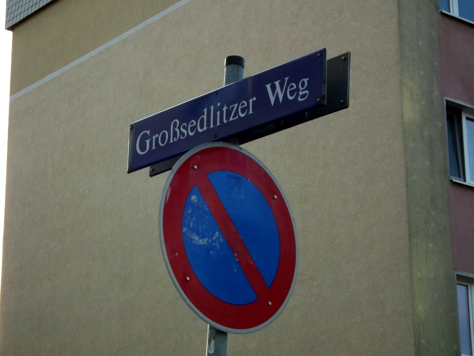 2020-11-18 Großsedlitzer Weg, Dresden 01