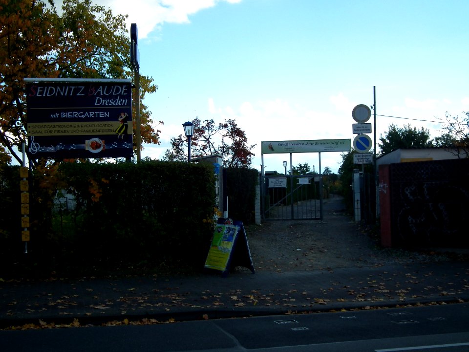 2020-10-24 Striesener Weg, Dresden 01
