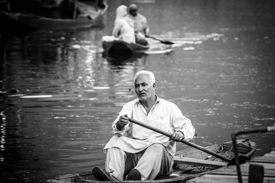 Black and white kashmir shikara