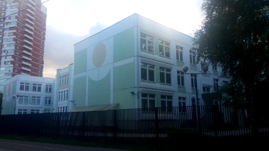 Школа 814, СП ДО 806 (детский сад №806)