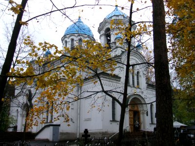 Храм СпасоНерукотворного образа на Шуваловском кладбище