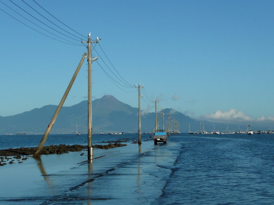 長部田海床路