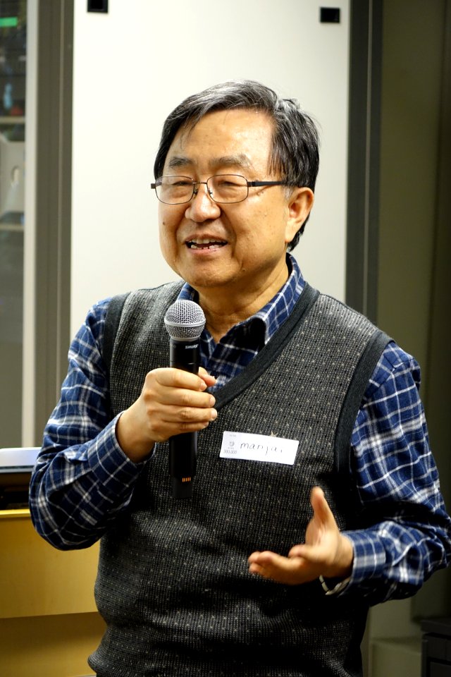 2015년 2월 13일 한국 위키미디어 협회 이사장 이만재1