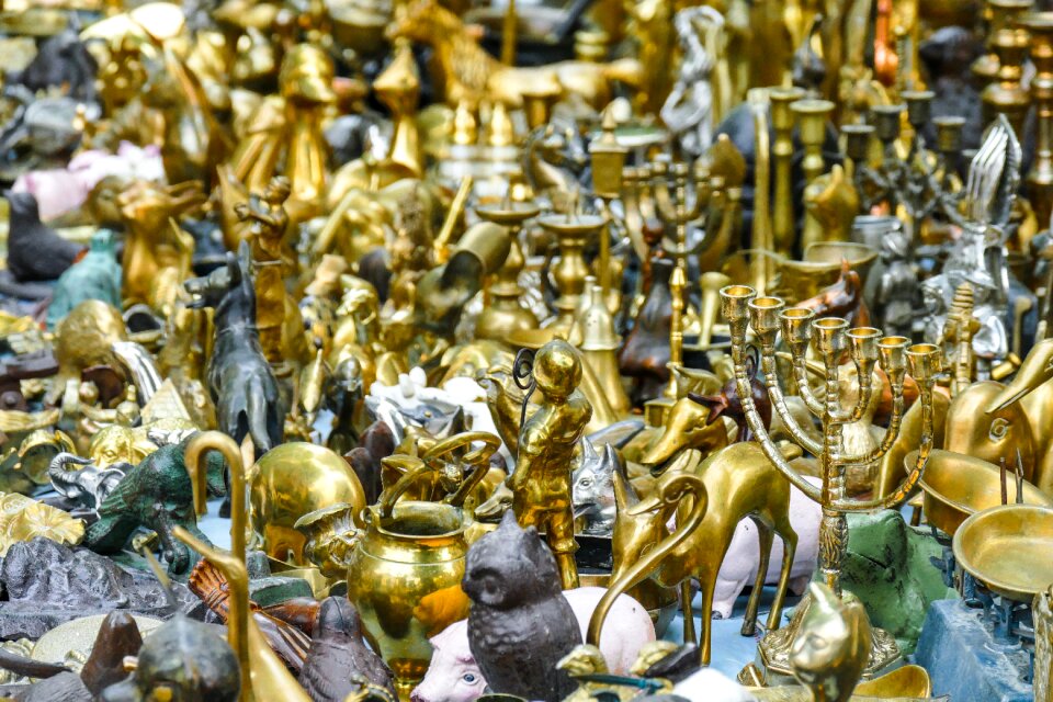 Antiques sale second hand