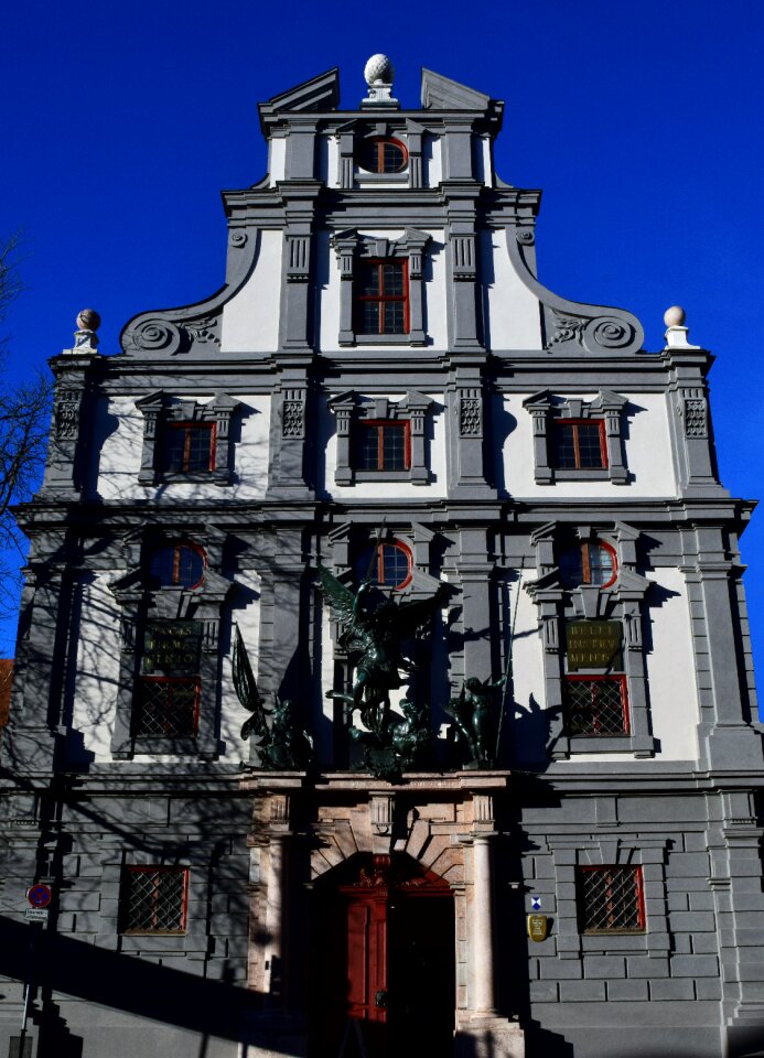 Historically places of interest building