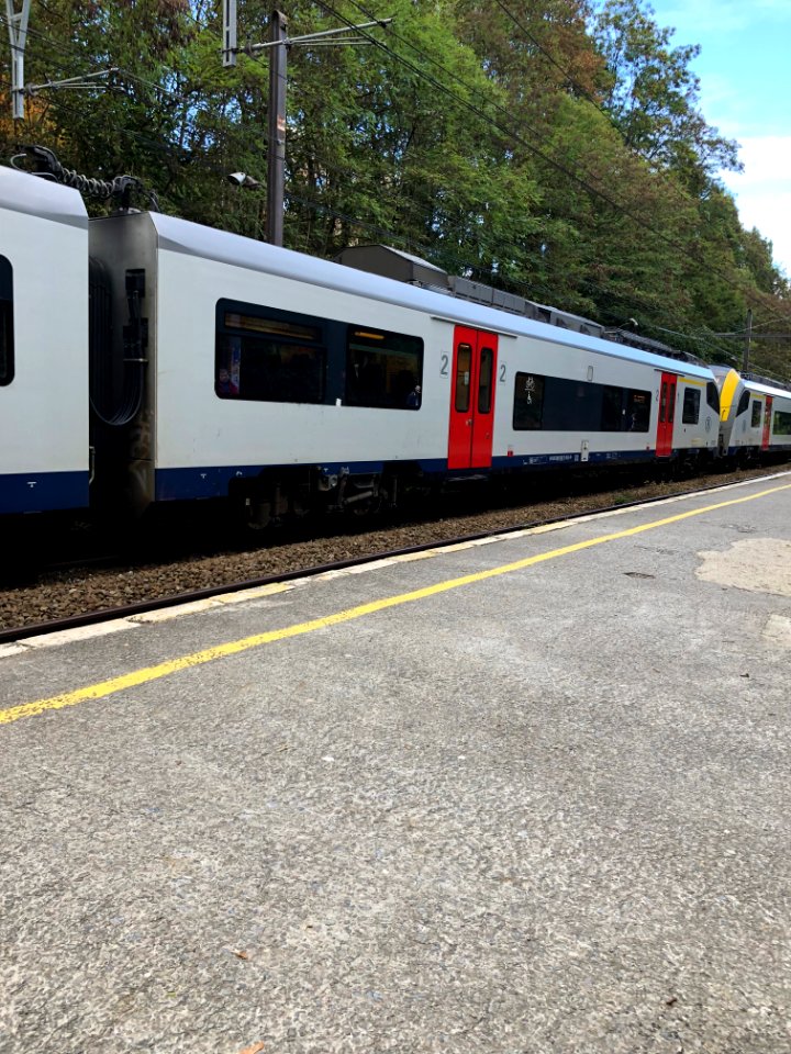 -SNCB-NMBS Boondael train station 2018 07