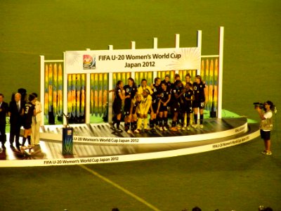 2012 FIFA U-20 Women's World Cup Champions 02