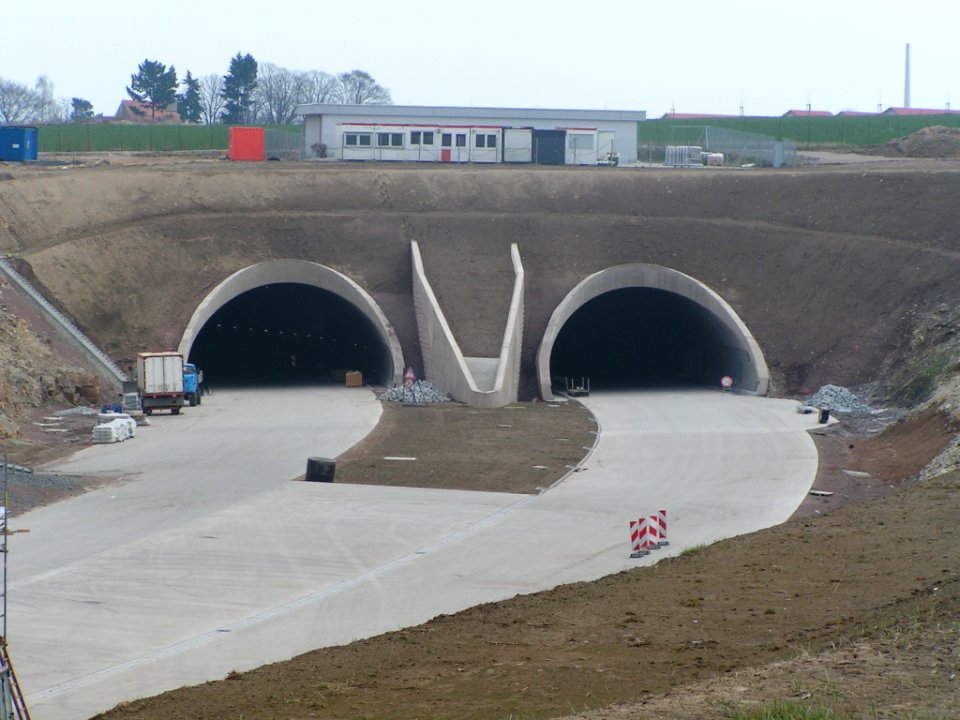 2004-03-28 Dölzschener Tunnel, Dresden 02