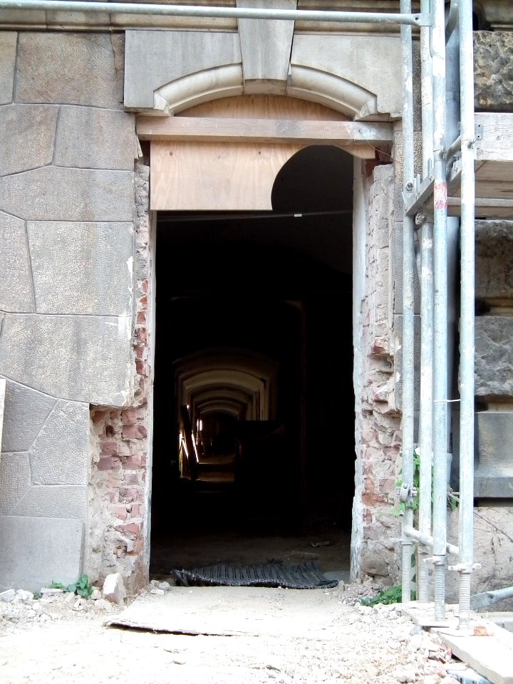 2019-07-18 Renovation of Gymnasium Dresden-Plauen 03
