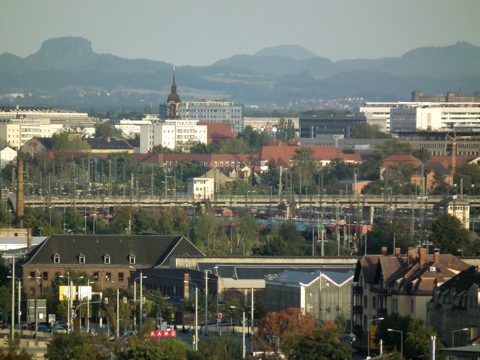 2019-09-14 Dresden Blick von der Briesnitzer Kirche 68