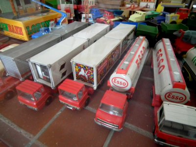 2020-01-25 Barockschloss Rammenau Sonderausstellung Erinnerungen aus Blech und Plaste - Modellspielzeug aus der DDR 02