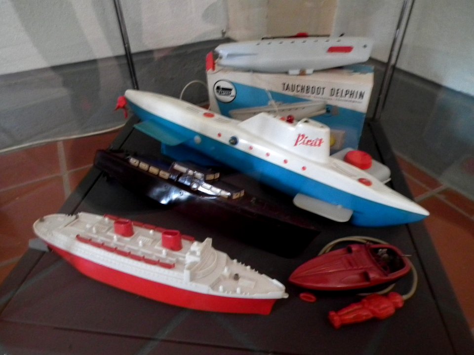 2020-01-25 Barockschloss Rammenau Sonderausstellung Erinnerungen aus Blech und Plaste - Modellspielzeug aus der DDR 21